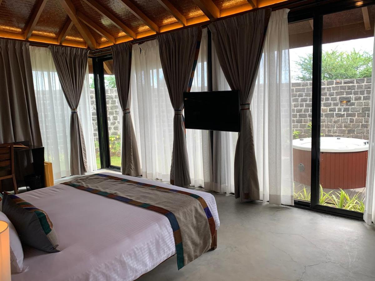Viveda Wellness Resort Nashik Dış mekan fotoğraf