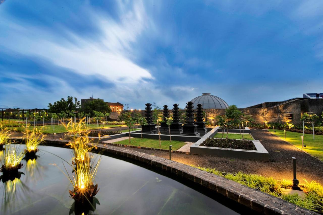 Viveda Wellness Resort Nashik Dış mekan fotoğraf