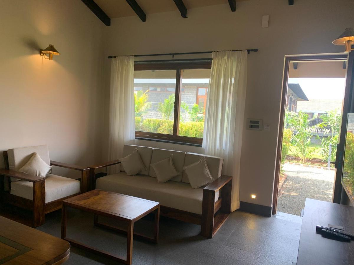 Viveda Wellness Resort Nashik Dış mekan fotoğraf