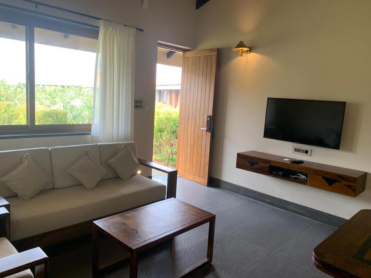 Viveda Wellness Resort Nashik Dış mekan fotoğraf