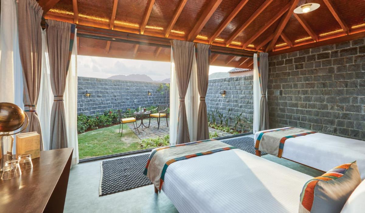 Viveda Wellness Resort Nashik Dış mekan fotoğraf